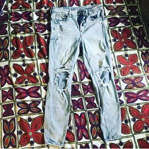 American Eagle distressed high rise jegging